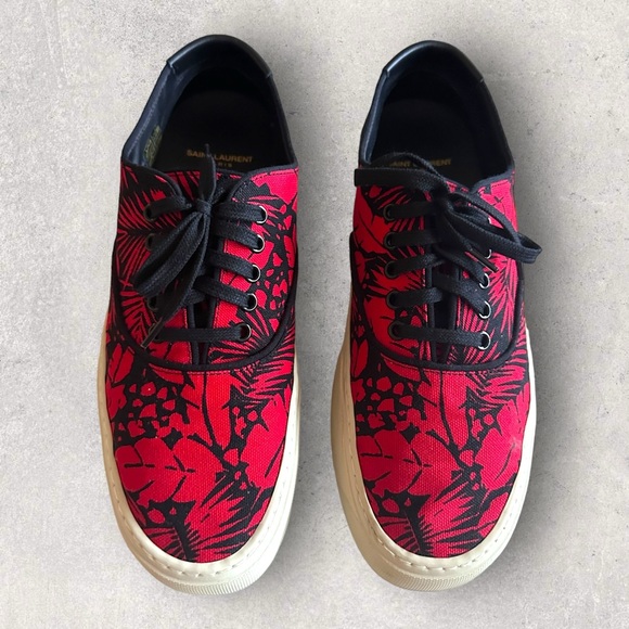 **Sold** Saint Laurent Venice Sneakers - Picture 2 of 11